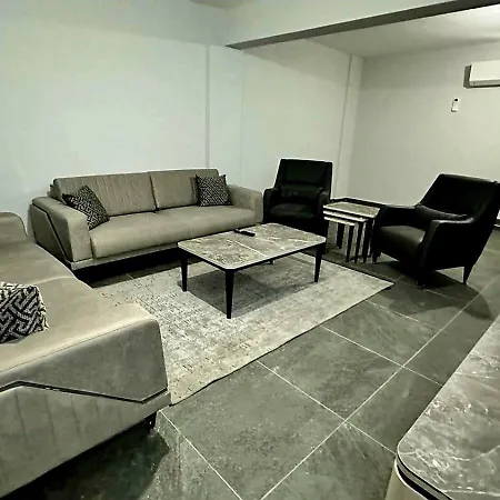 Turuncta Ozel Havuzlu Luks Marin 2 *