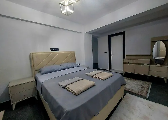 Turuncta Ozel Havuzlu Luks Marın 2