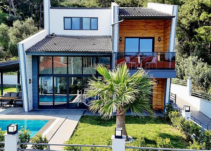 Villa Turuncta Ozel Havuzlu Luks Marın 2