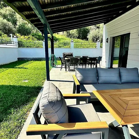 Villa Turuncta Ozel Havuzlu Luks Marin 2 *