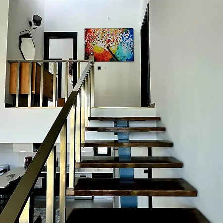 Turuncta Ozel Havuzlu Luks Marin 2 * マルマリス