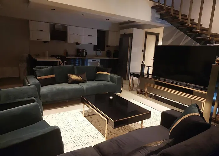 Turuncta Ozel Havuzlu Luks Marin 2 Marmaris