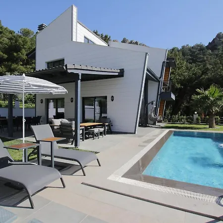 Turuncta Ozel Havuzlu Luks Villa Marin 2 Willa