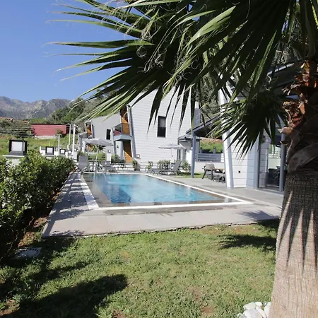 Willa Turuncta Ozel Havuzlu Luks Villa Marin 2 *