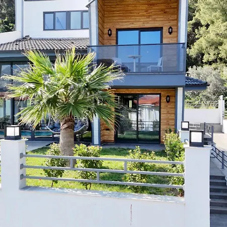 Turuncta Ozel Havuzlu Luks Villa Marin 2 *